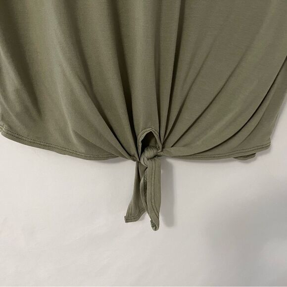 Bombom Green Short Sleeve Tie Front Top Camo pocket Size M - Picture 6 of 6
